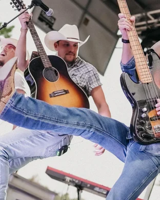 Tim McGraw & 49 Winchester